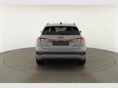 Audi Q4 e-tron 45 e-tron basis quattro (2026) - Photo 15