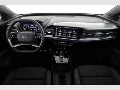Audi Q4 e-tron 45 e-tron basis quattro (2026) - Photo 4