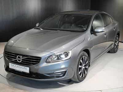 Volvo S60 S60 D2 BOITE AUTO GPS CAMERA SIEGES + VOLANT CHAUFF (2018) - Foto 6