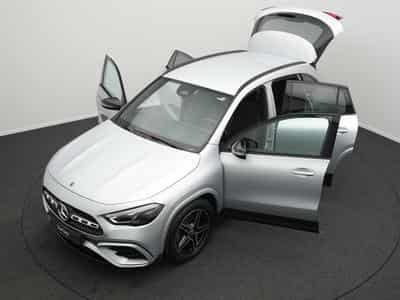 Mercedes GLA 200 d AMG-Line Multi+Kamera+Night+19"+AHK (2025) - Photo 12