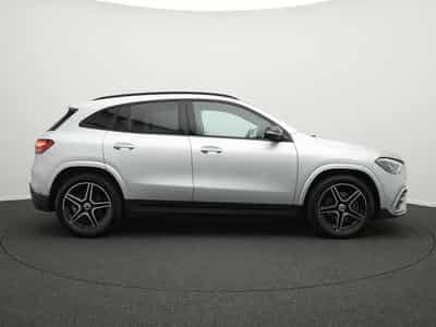 Mercedes GLA 200 d AMG-Line Multi+Kamera+Night+19"+AHK (2025) - Photo 5