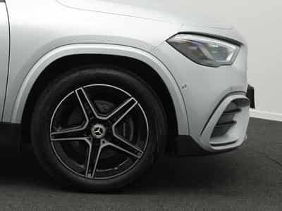 Mercedes GLA 200 d AMG-Line Multi+Kamera+Night+19"+AHK (2025) - Photo 6