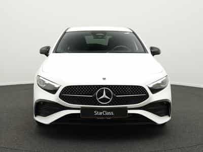 Mercedes A 200 d AMG-Line Multi+Kamera+Night+19"+AHK (2025) - Photo 2