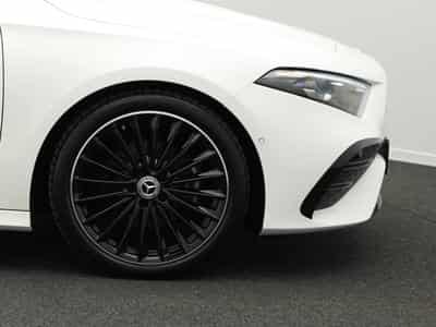 Mercedes A 200 d AMG-Line Multi+Kamera+Night+19"+AHK (2025) - Photo 6
