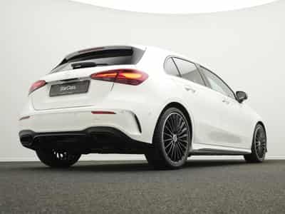 Mercedes A 200 d AMG-Line Multi+Kamera+Night+19"+AHK (2025) - Photo 9
