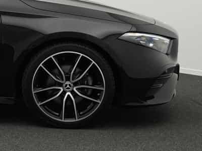 Mercedes A 200 d AMG-Line Multi+Kamera+Night+19" (2025) - Photo 6