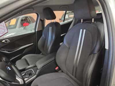 BMW 118 dA 150CV (2021) - Photo 9