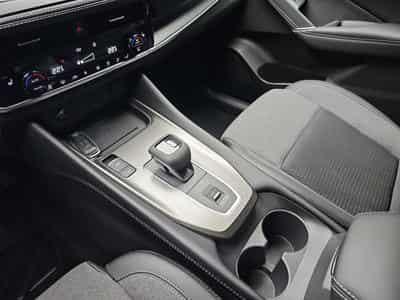 Nissan Qashqai 1.3 DIG-T 158 X-tronic N-Connecta (2026) - Photo 11