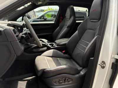 Porsche Cayenne GTS (2025) - Foto 11