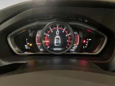 Volvo V40 T2 Geartronic (2019) - Foto 2