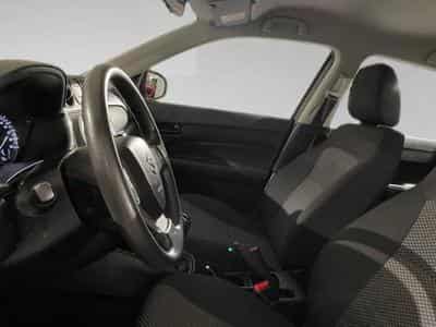 Suzuki Grand Vitara 1.6 Luxe (2019) - Foto 4