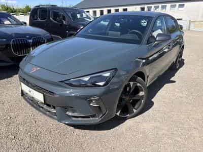 Cupra Leon 1.5 TSI M6 150CV (2025) - Photo 1