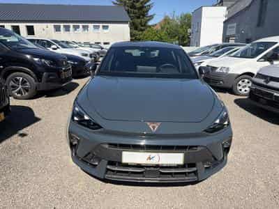 Cupra Leon 1.5 TSI M6 150CV (2025) - Photo 2