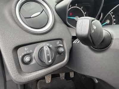 Ford Fiesta Fiesta Celebration *SHZ*LED*MFL*2.Hand*Euro6* (2016) - Photo 15