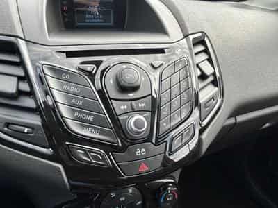 Ford Fiesta Fiesta Sport *SHZ*Zahnriemen gewechselt*Euro5* (2013) - Photo 12