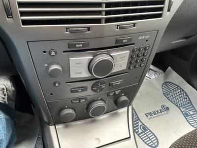 Opel Astra Astra 1.6 *Automatik*Navi*PDC*TÜV Neu* (2005) - Photo 12