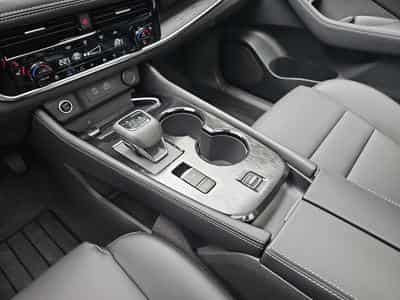 Nissan X-Trail 1.5 VC-T E-Power 204 AUTO Tekna (2026) - Photo 11