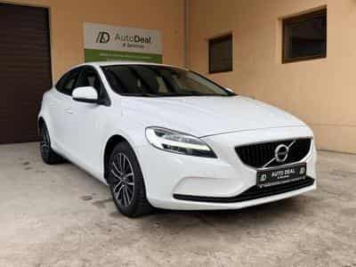 Volvo V40 D2 (2019) - Photo 1