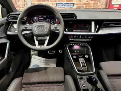 Audi A3 A3 Sporback 1.5 TFSi 150cv Auto Hyb-Ess S-line (Neuf) (2025) - Foto 4