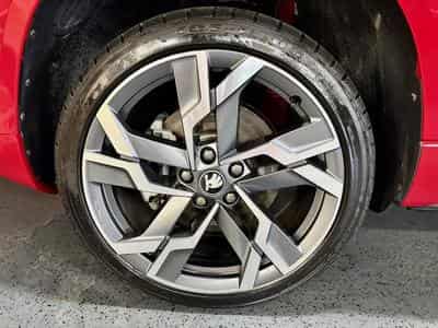 Skoda Karoq Karoq 1.5 TSi 150cv Auto SPORT-LINE (2025) - Foto 3