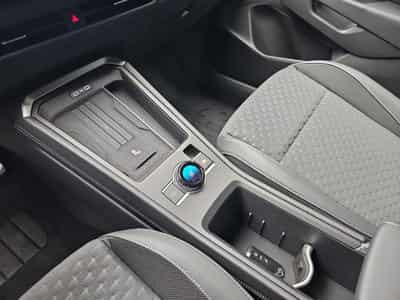 VW T-Roc 1.5 eTSi 150 DSG R-Line (2026) - Photo 11