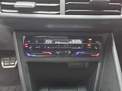 VW Taigo 1.5 TSi 150 DSG R-Line (2025) - Photo 10
