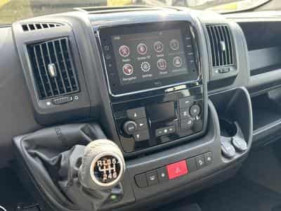 Peugeot Boxer Plateau DC 435 L3 (2024) - Foto 13