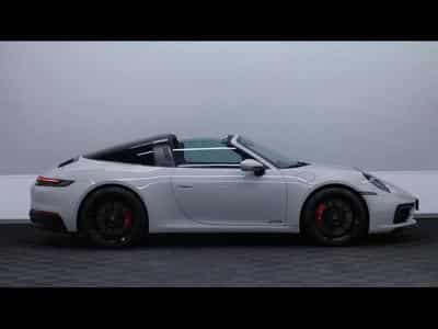 Porsche 911 Targa 4 GTS PDK (2024) - Photo 6