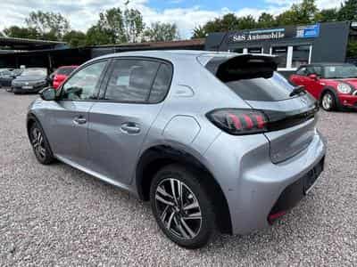 Peugeot 208 208 GT Pack *Automatik* Panorama*Kamera*ACC* (2022) - Photo 6