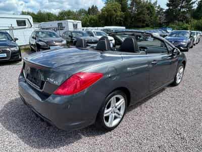 Peugeot 308 308 CC Cabrio 2.0 HDI Premium *Euro5*Klimaaut.* (2010) - Photo 4
