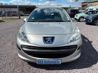 Peugeot 207 207 Lim. Tendance *Klima*TÜV* (2007) - Photo 2
