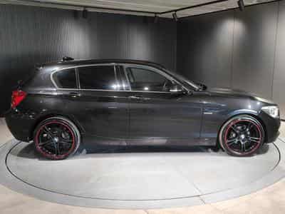 BMW 116 116d RED DEVILS EDITION GPS BLUETOOTH CLIMATISATION (2014) - Photo 2