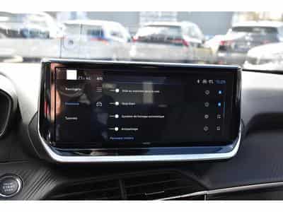 Peugeot 2008 1.2 Hybrid 145 Allure e-DCS6 ACC LANE SIDE GPS CAM360 1°MAIN (2025) - Foto 15