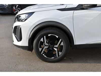 Peugeot 2008 1.2 Hybrid 145 Allure e-DCS6 ACC LANE SIDE GPS CAM360 1°MAIN (2025) - Foto 5