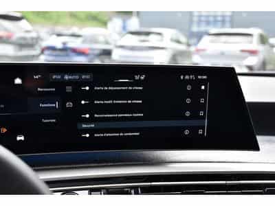 Peugeot 5008 Hybrid 145 Allure e-DCS ACC SG CHFF CAM360 NEUF (2026) - Foto 14