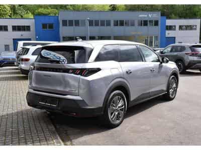 Peugeot 5008 Hybrid 145 Allure e-DCS ACC SG CHFF CAM360 NEUF (2026) - Foto 4