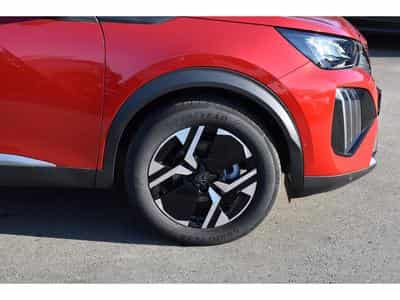 Peugeot 2008 1.2 PureTech Allure ACC GPS LANE SIDE REGUL CAM 360 1° MAIN (2025) - Foto 5