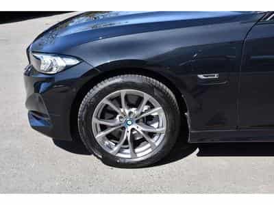 BMW 320 eA Touring PHEV 32g CO2 REGUL LANE GPS CAM PARK 1° MAIN (2023) - Foto 5