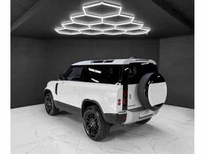 Land-Rover Defender 90 D200 S WARRANTY 2030 (2025) - Photo 3