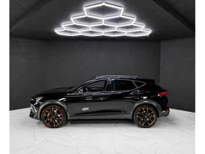 Cupra Formentor 2.5 TSI DSG 4Drive Cupra / MATRIX / PANO / 360° (2024) - Photo 2