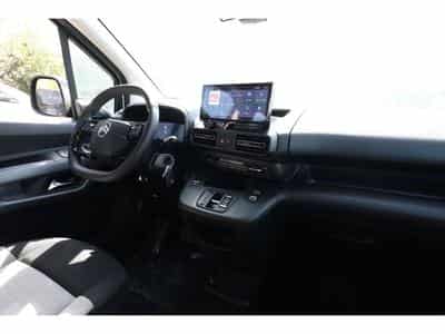 Citroën Berlingo 1.5 BlueHDi 130 EAT8 MAX (2025) - Foto 10