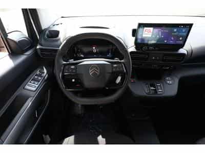 Citroën Berlingo 1.5 BlueHDi 130 EAT8 MAX (2025) - Foto 8