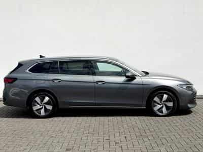 VW Passat Passat Variant 1.5 TSI Business /LED/ACC/CAM/ (2025) - Foto 4