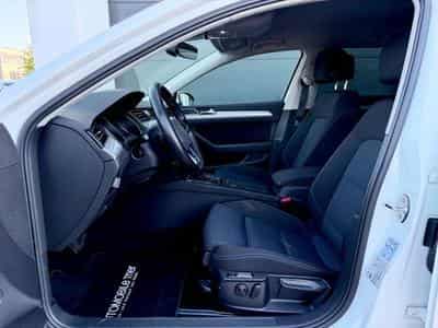 VW Passat Passat Variant GTE/NAVI/LED/ACC/APP/CAM/GARANTIE (2020) - Foto 9