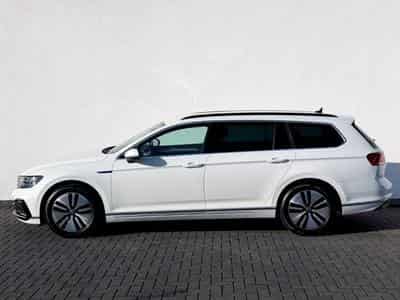 VW Passat Passat Variant GTE/NAVI/LED/ACC/APP/CAM/GARANTIE (2020) - Foto 8