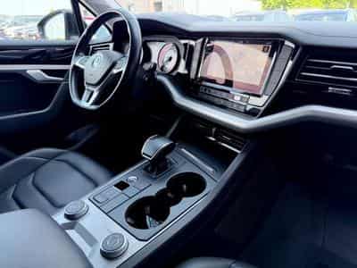 VW Touareg Touareg 3.0 TDI DSG 4Motion /NAVI/LED/ACC/LUFT/ (2019) - Foto 12