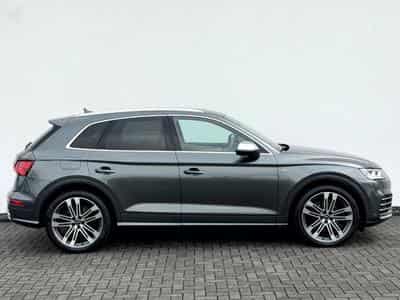 Audi SQ5 SQ5 3.0 TFSI quattro /21ZOLL/LED/CAM/AHK/1.HAND/ (2018) - Photo 4