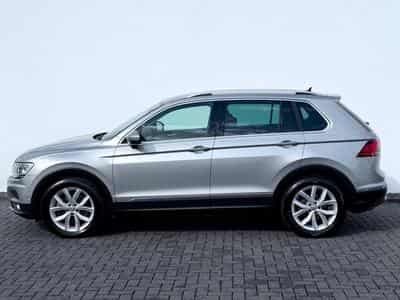 VW Tiguan Tiguan Highline 2.0 TDI DSG 4Motion /ACC/CAM/AHK (2019) - Photo 8