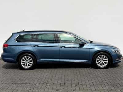 VW Passat Passat Variant 2.0 TDI DSG /NAVI/LED/ACC/AHK/ (2017) - Photo 3