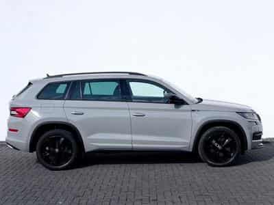 Skoda Kodiaq Kodiaq Sportline 2.0 TSI DSG 4x4 /LED/ACC/AHK/ (2019) - Photo 4
